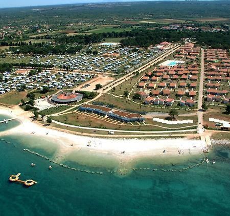 Lux Camp - Mobile Homes In Bi Village Fažana Zewnętrze zdjęcie