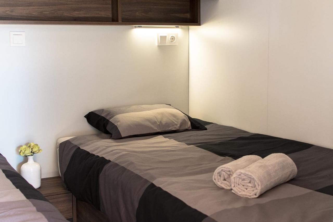 Lux Camp - Mobile Homes In Bi Village Fažana Zewnętrze zdjęcie