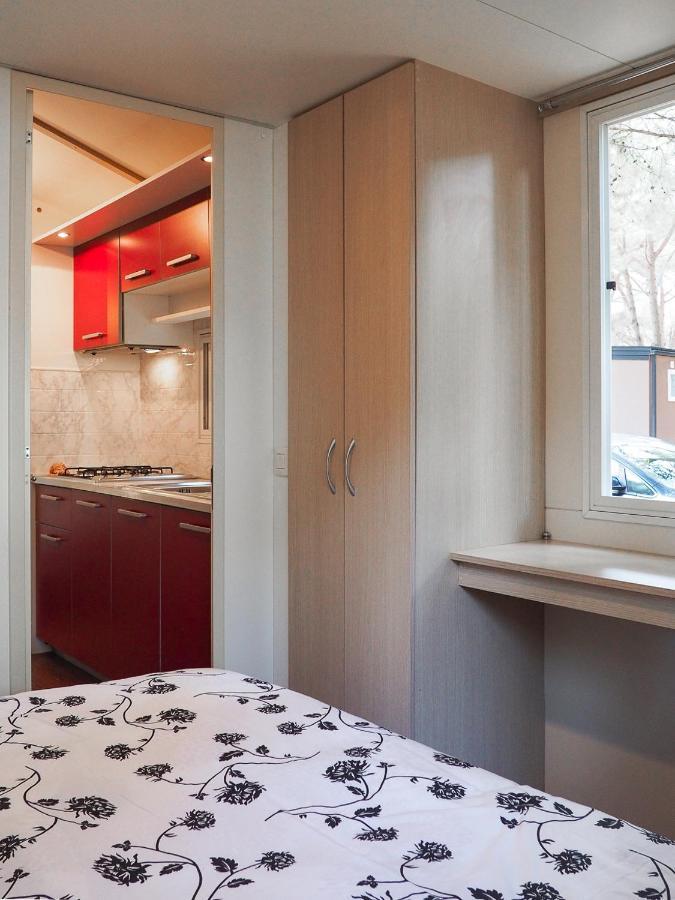 Lux Camp - Mobile Homes In Bi Village Fažana Zewnętrze zdjęcie